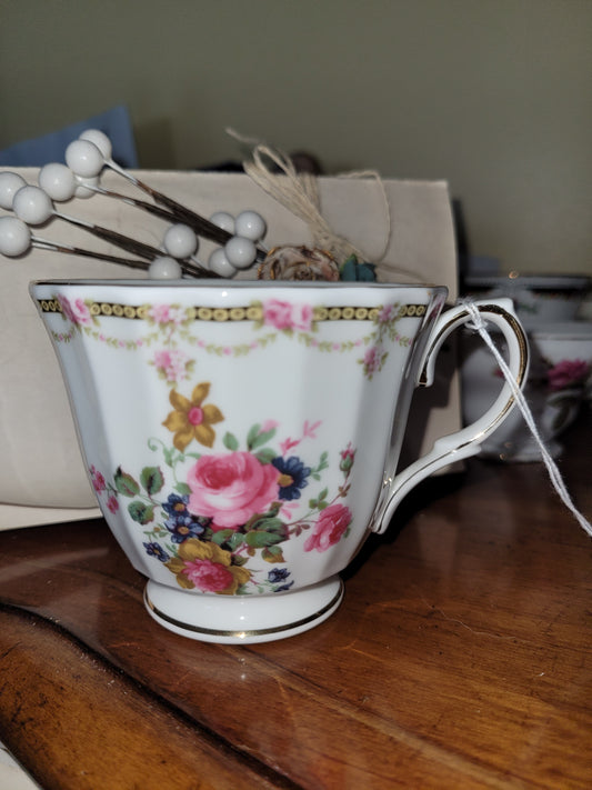 Floral Coffee Tea Cup Saucer Container